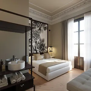 hostal-central-barcelona.catalonia-hotels.com/