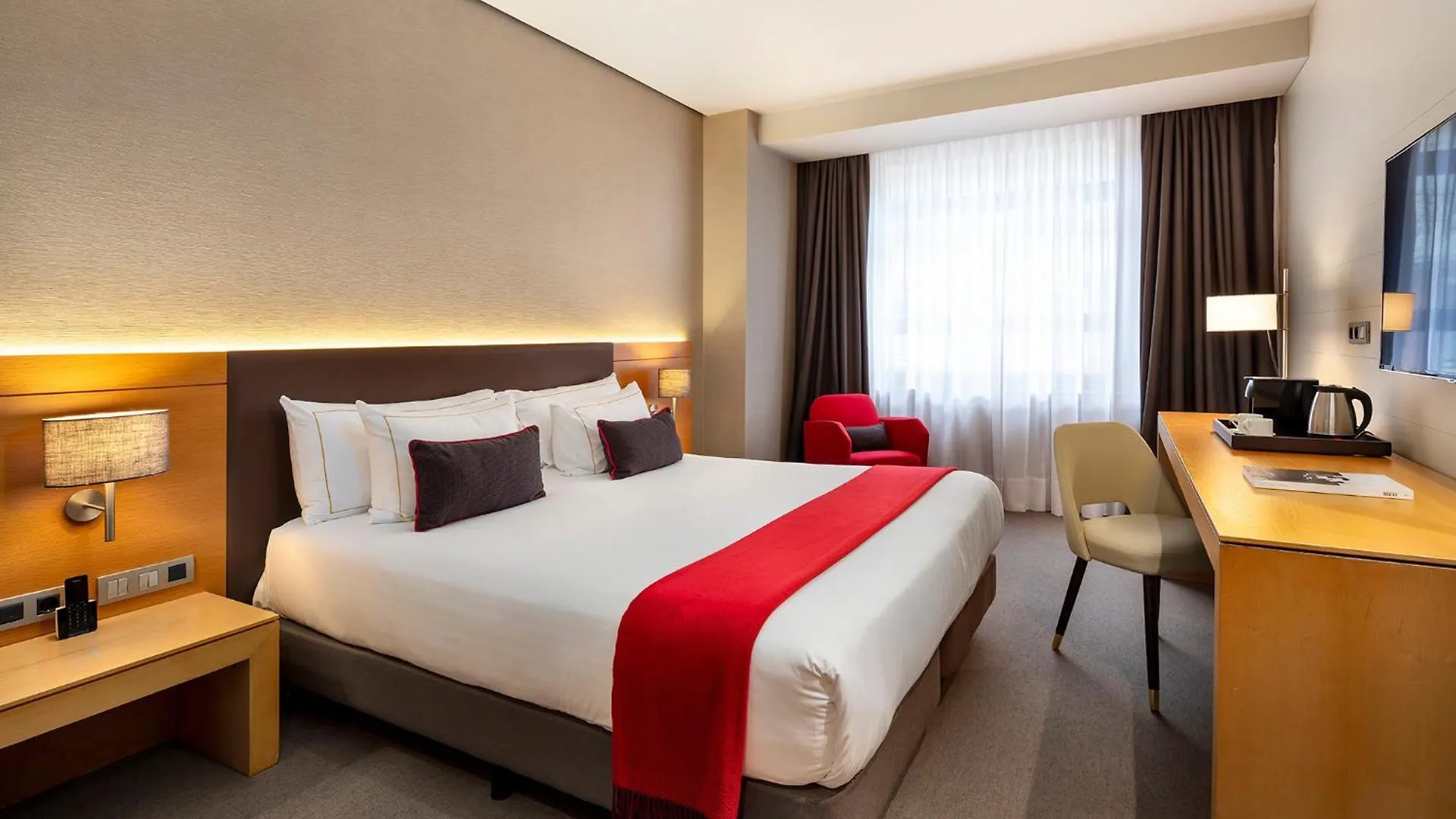 The Artist Grand Hotel Of Art Bilbao 5*,